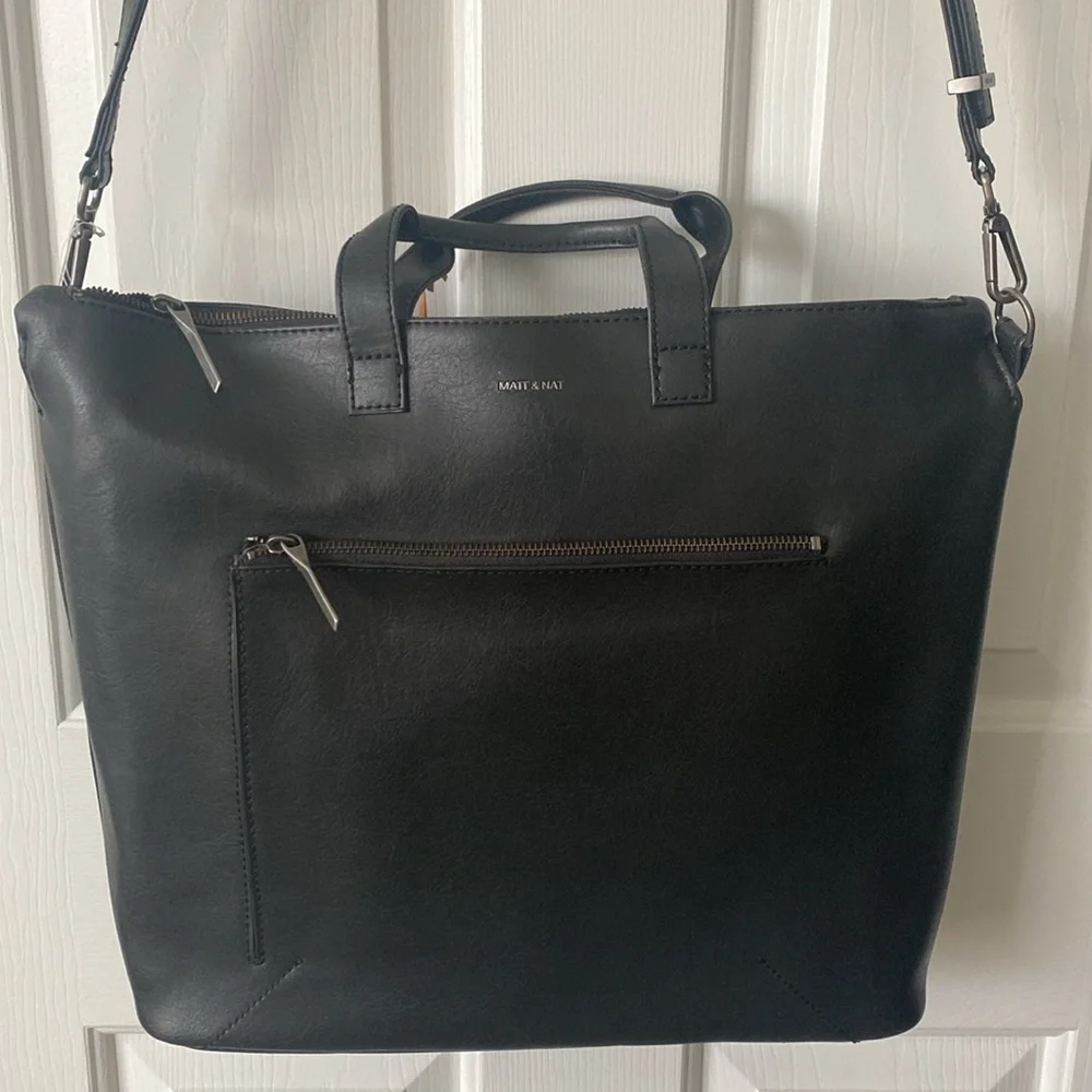 Matt & Nat satchel removable